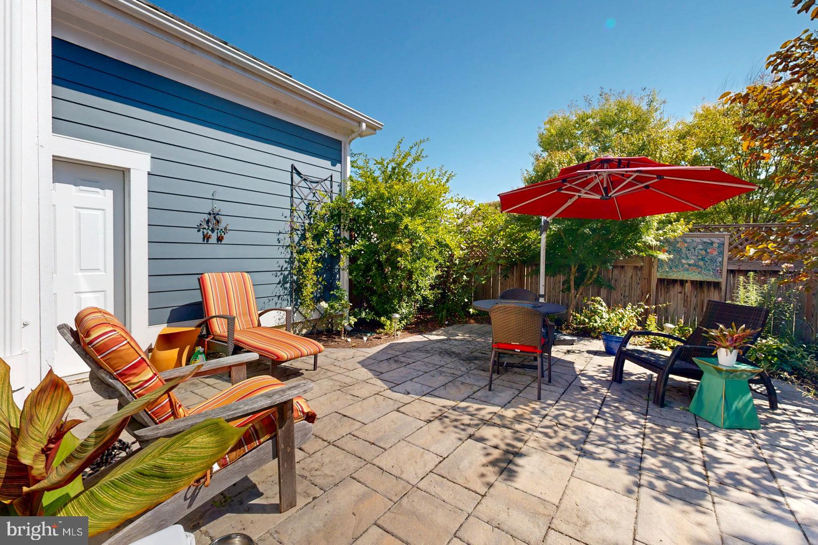 8061 N FORK BOULEVARD