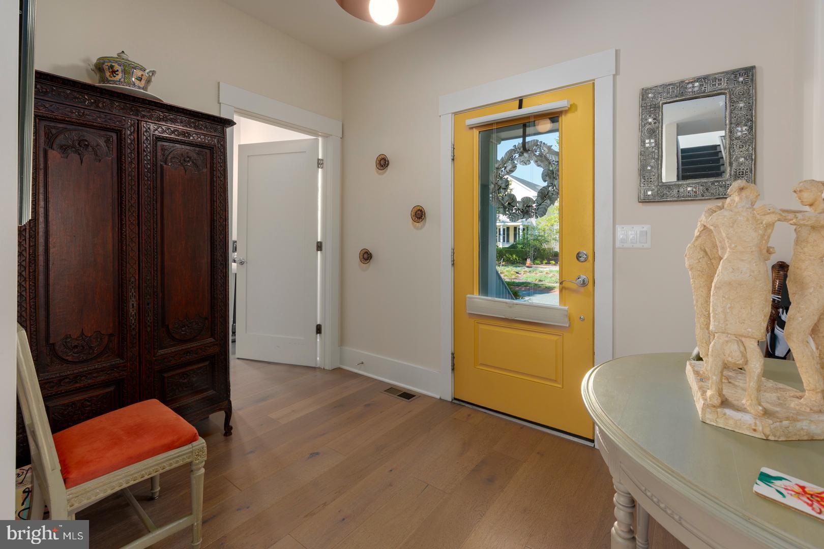 8061 N FORK BOULEVARD