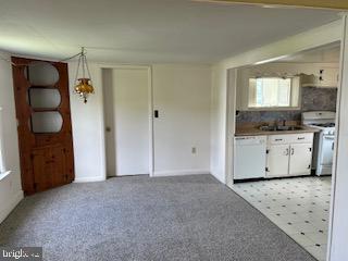 6343 BOZMAN NEAVITT ROAD