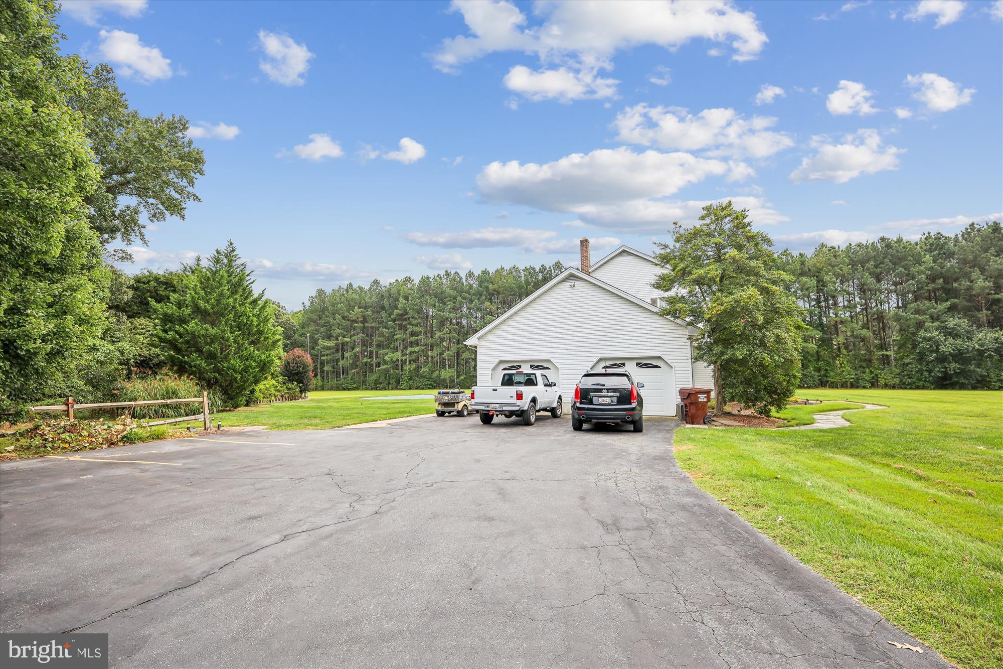 9517 GULLEYS COVE LANE