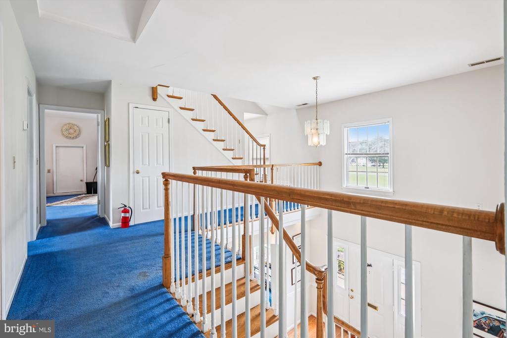 9517 GULLEYS COVE LANE