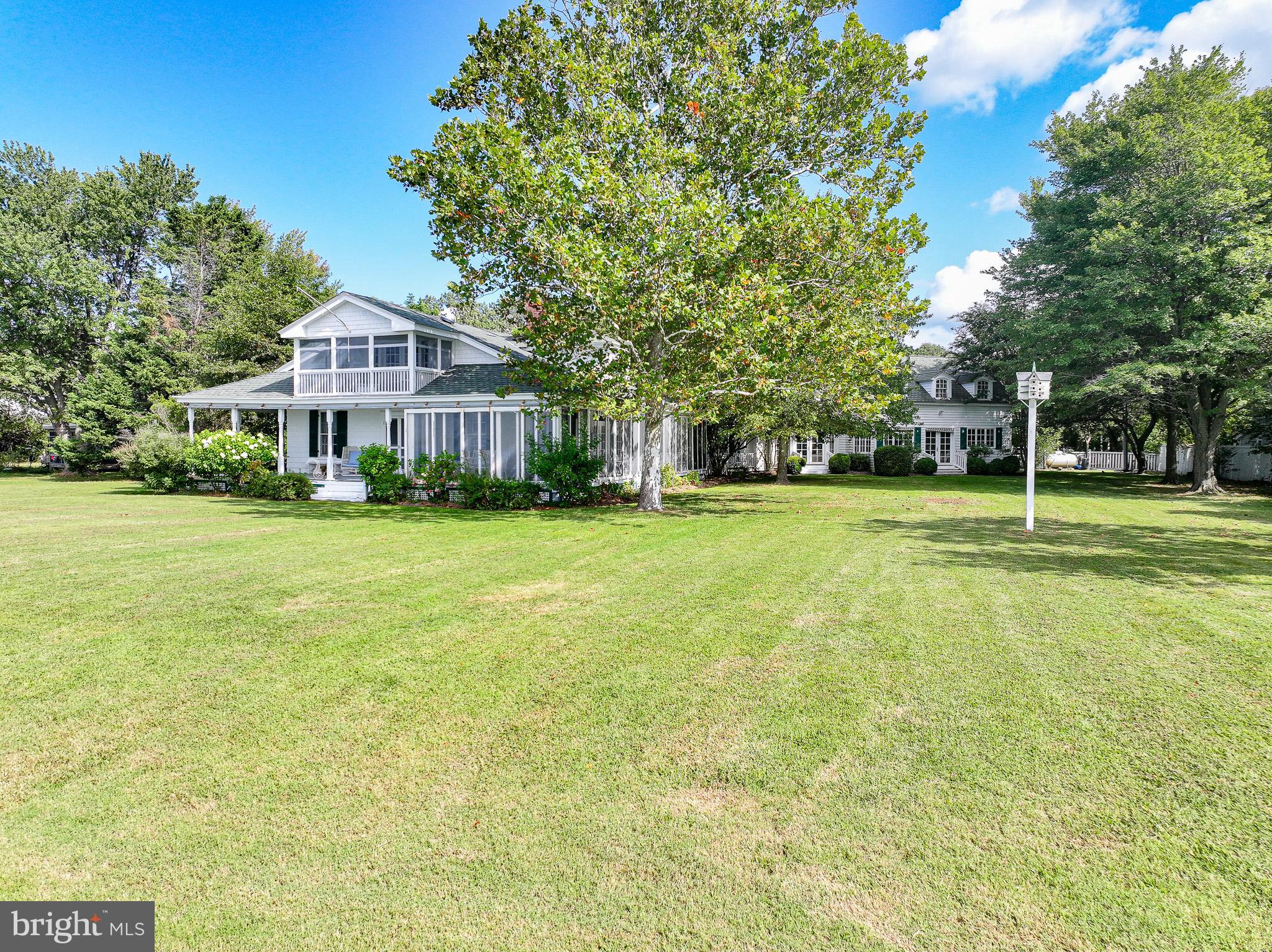 9998 WADES FARM LANE
