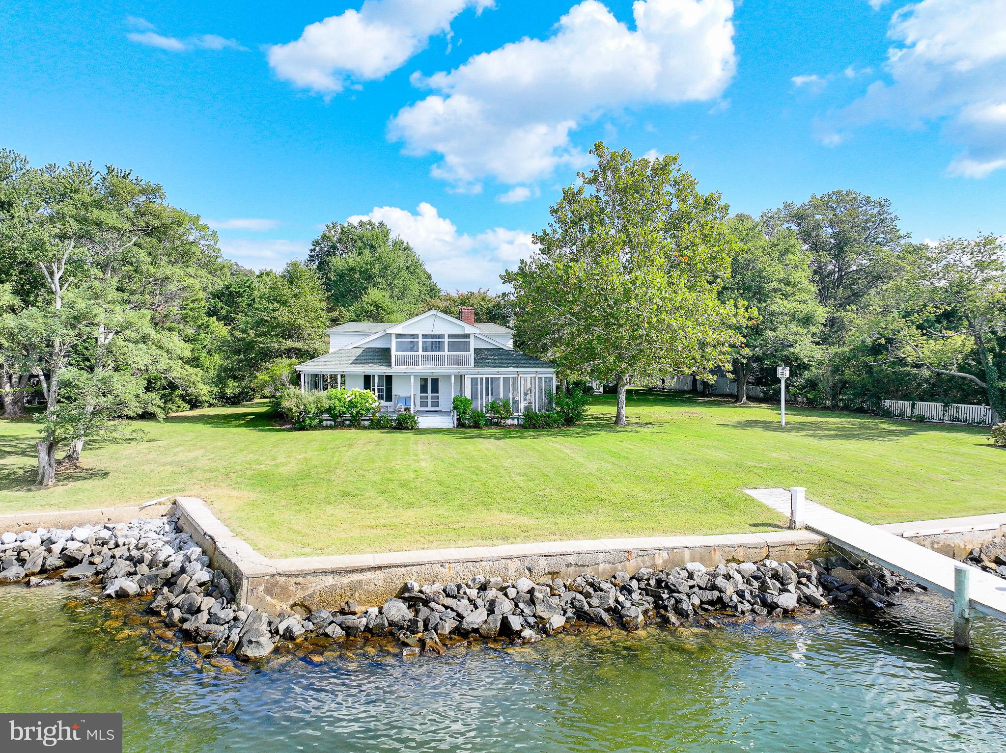 9998 WADES FARM LANE
