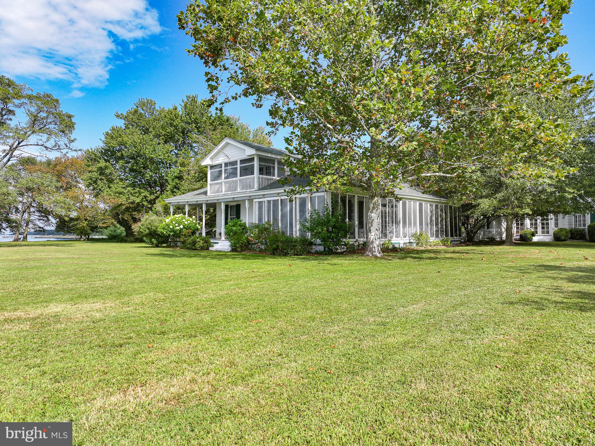 9998 WADES FARM LANE