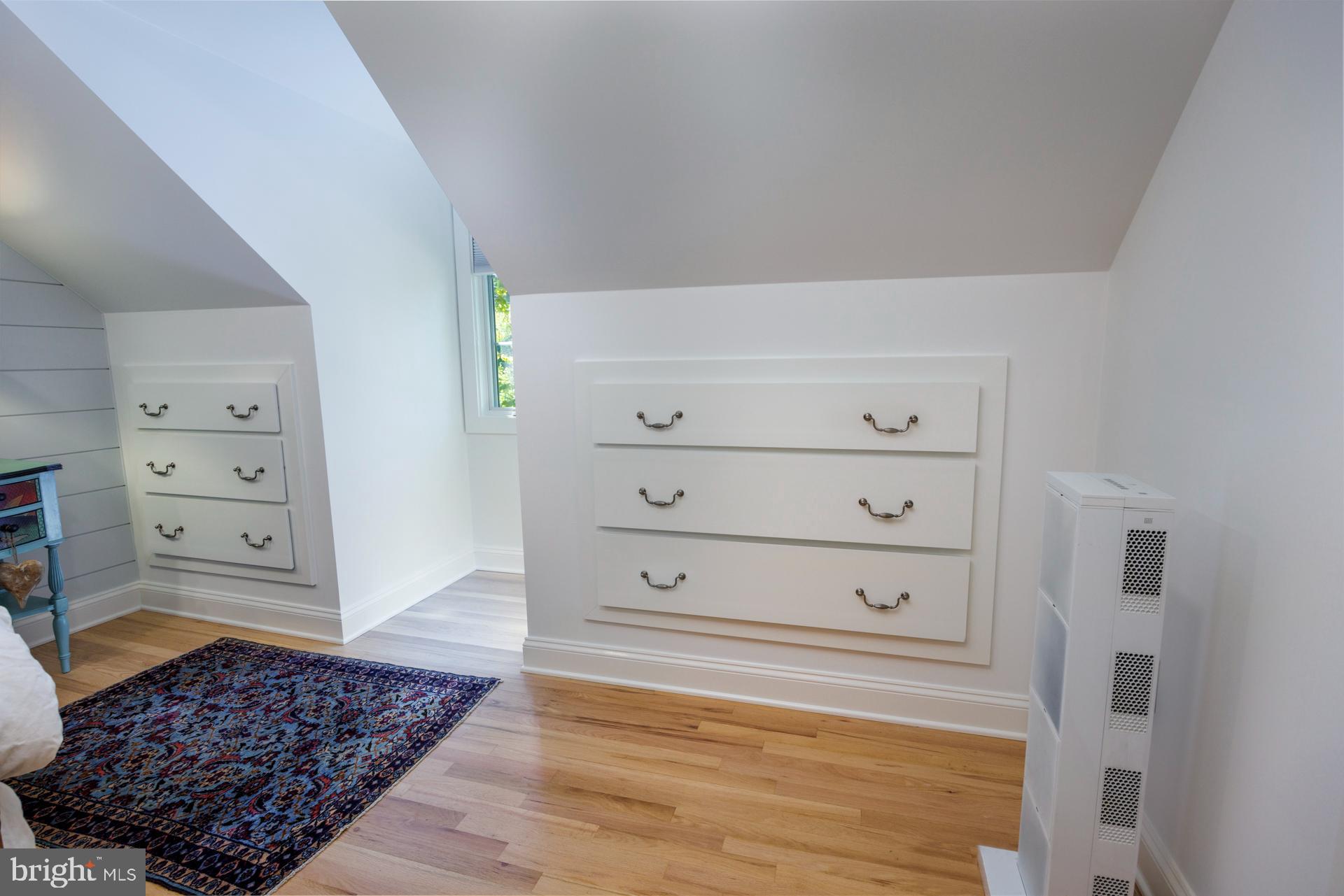295 BAY STREET D 4
