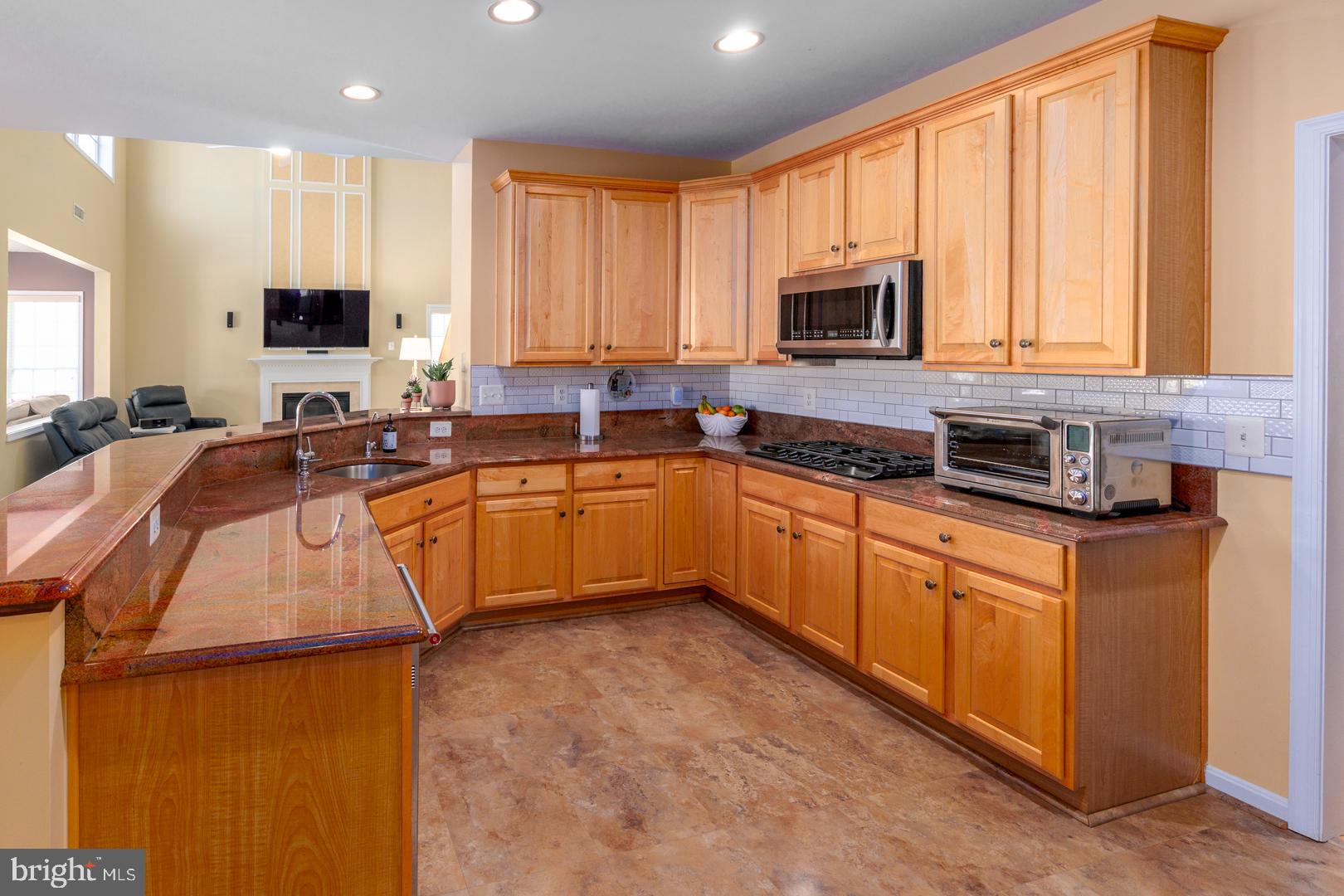 29768 HILLARY AVENUE