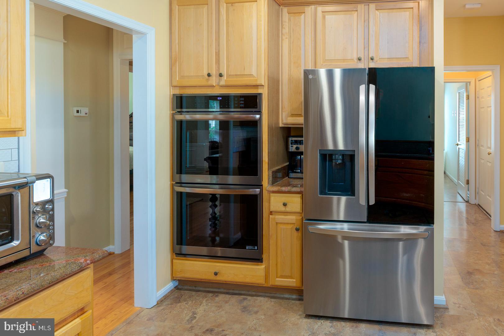 29768 HILLARY AVENUE