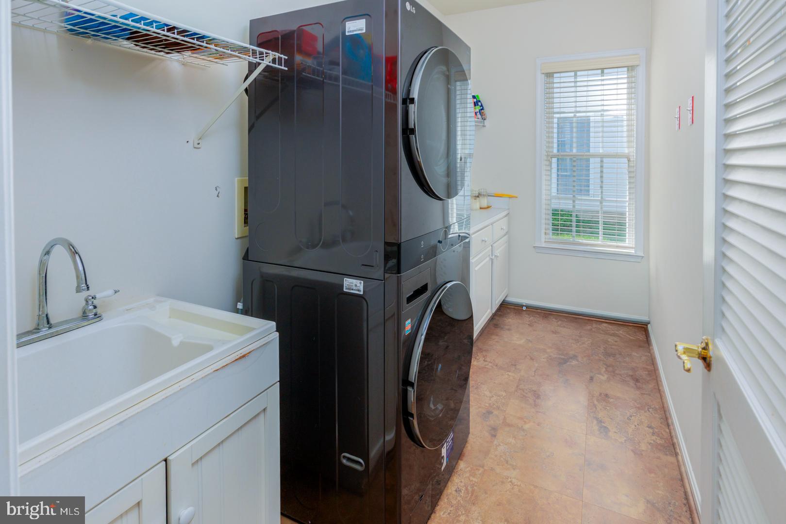 29768 HILLARY AVENUE