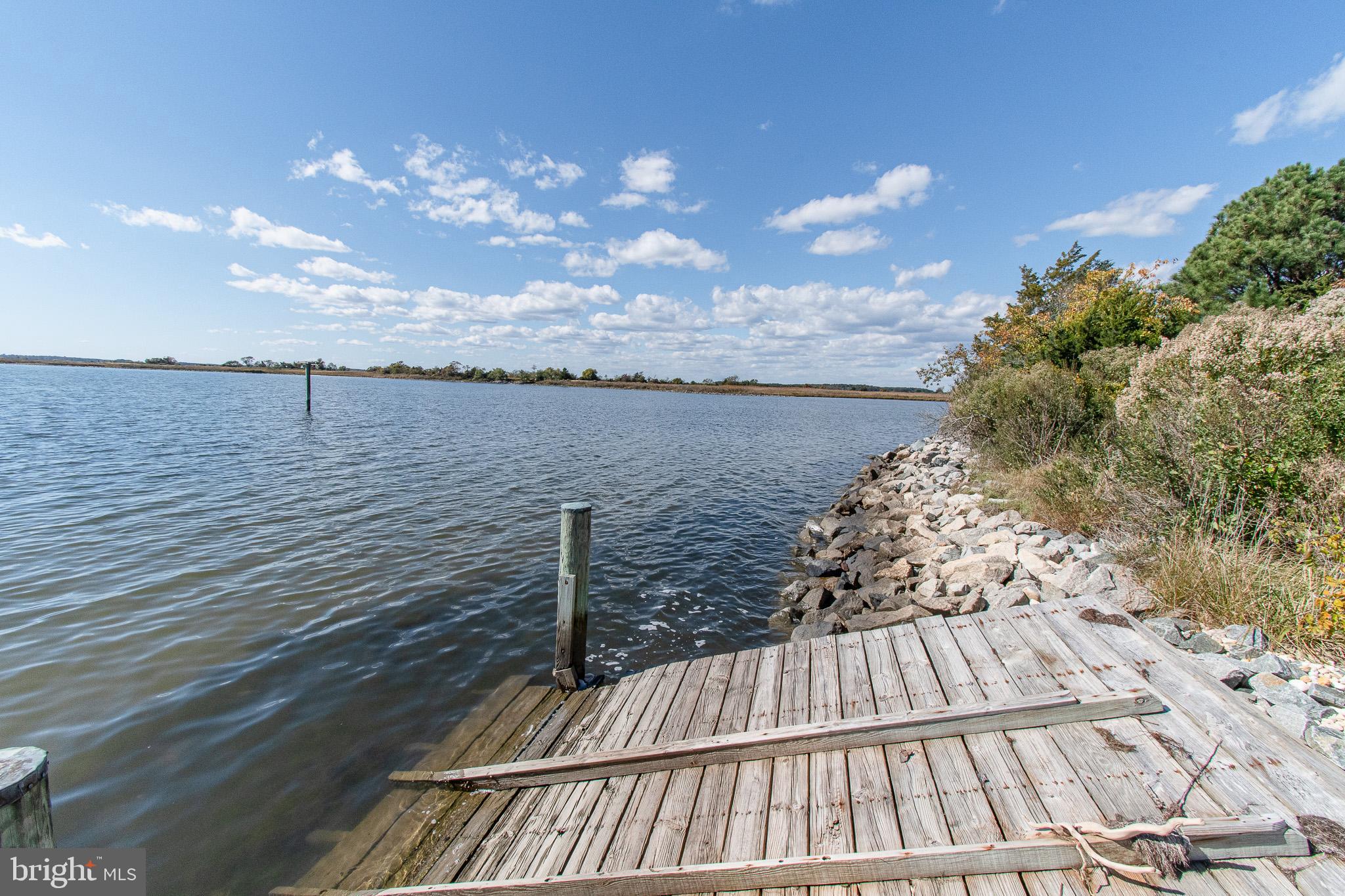 6271 NEAVITT MANOR ROAD