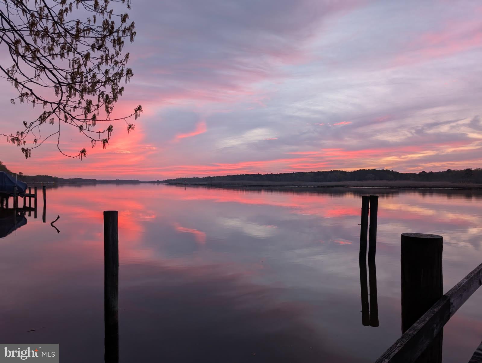 9059 HIGH BANKS DRIVE