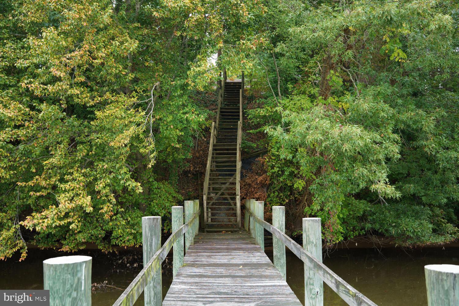 9059 HIGH BANKS DRIVE