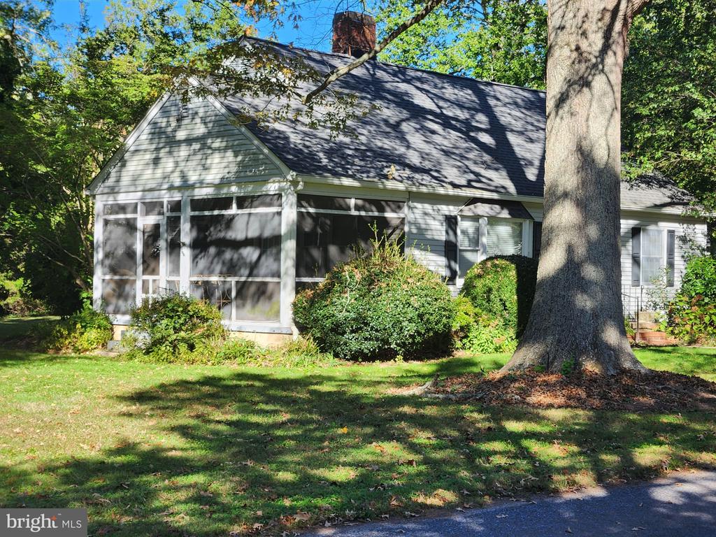 28538 EDGEMERE ROAD