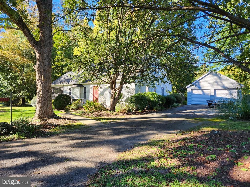 28538 EDGEMERE ROAD