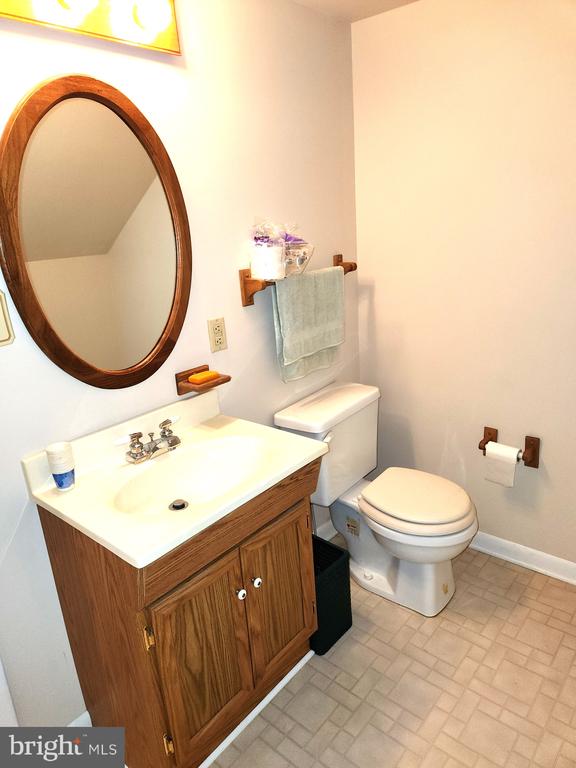 28538 EDGEMERE ROAD
