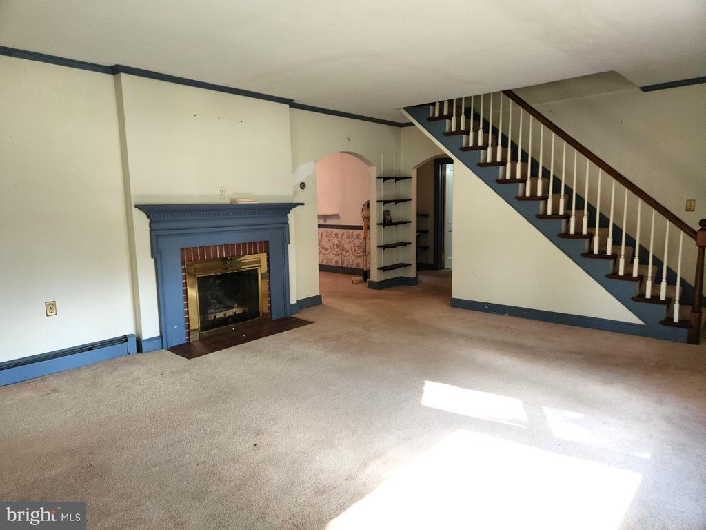 28538 EDGEMERE ROAD