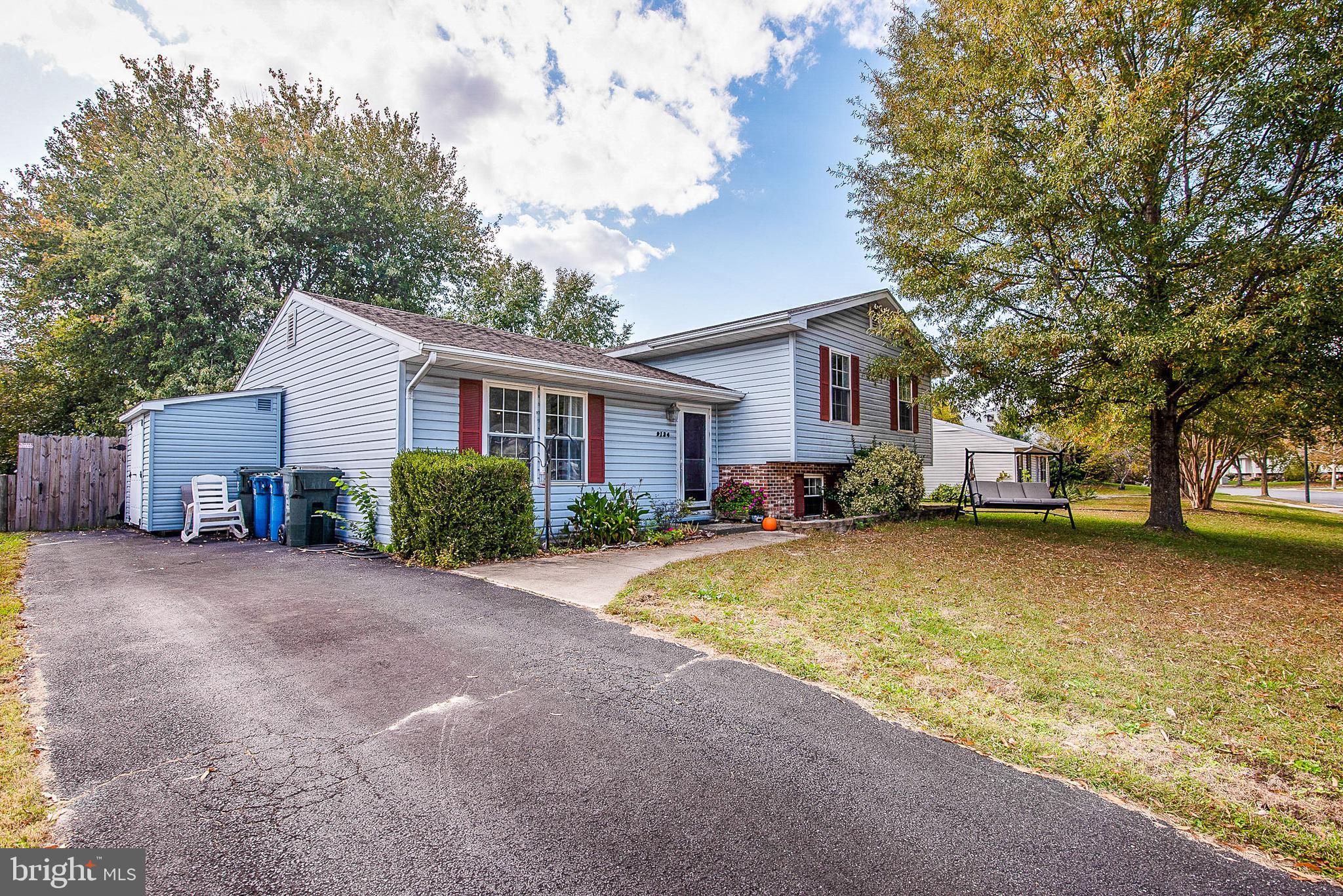 9134 HONEYSUCKLE DRIVE