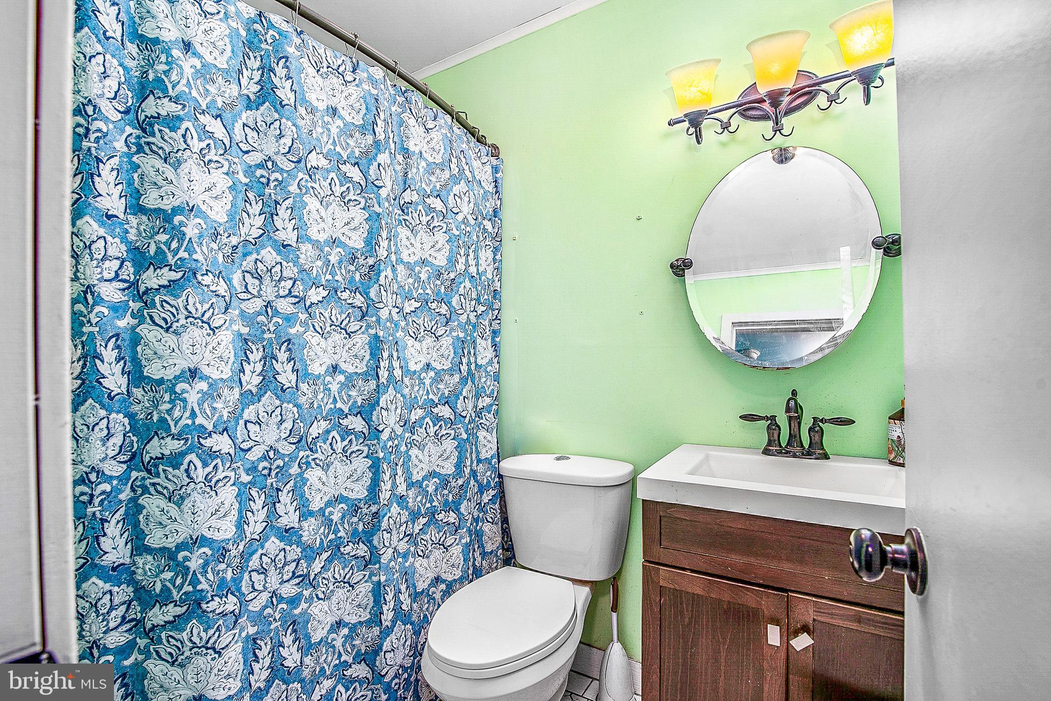 9134 HONEYSUCKLE DRIVE