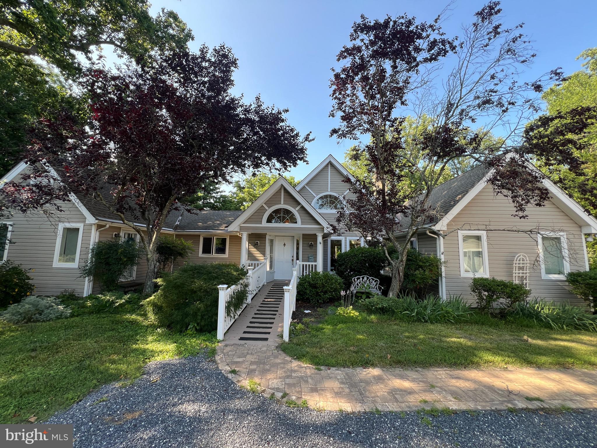 28701 EDGEMERE ROAD
