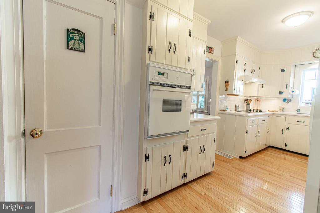 224 WYE AVENUE