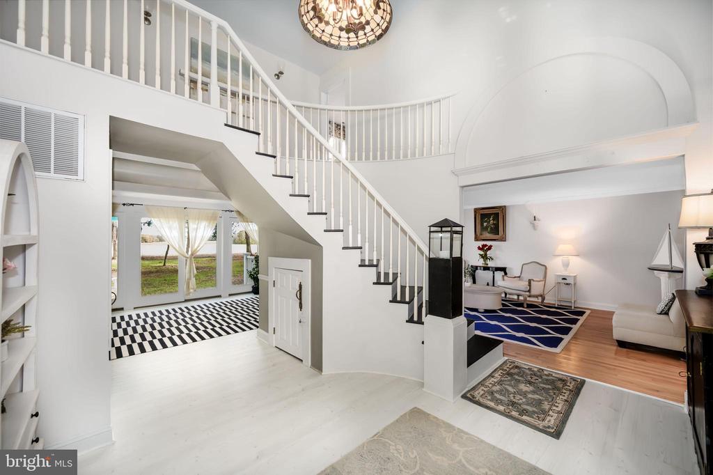 2669 OCEAN GATEWAY