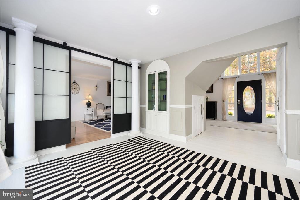 2669 OCEAN GATEWAY