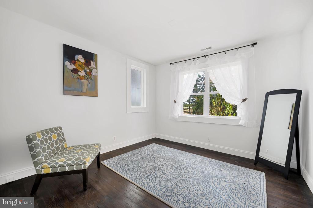 2669 OCEAN GATEWAY