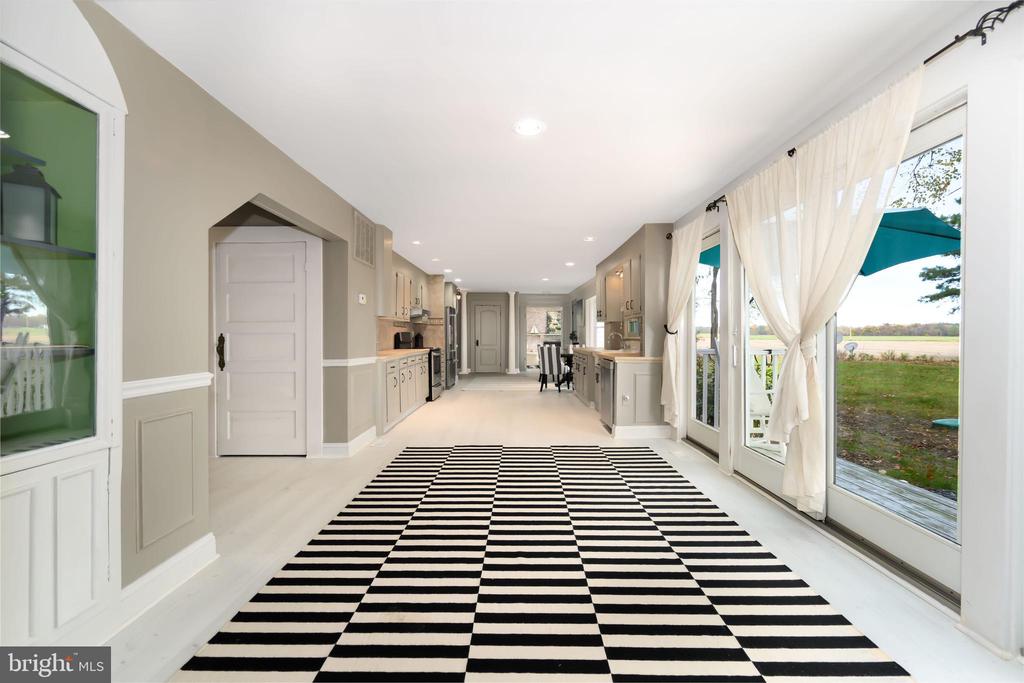 2669 OCEAN GATEWAY