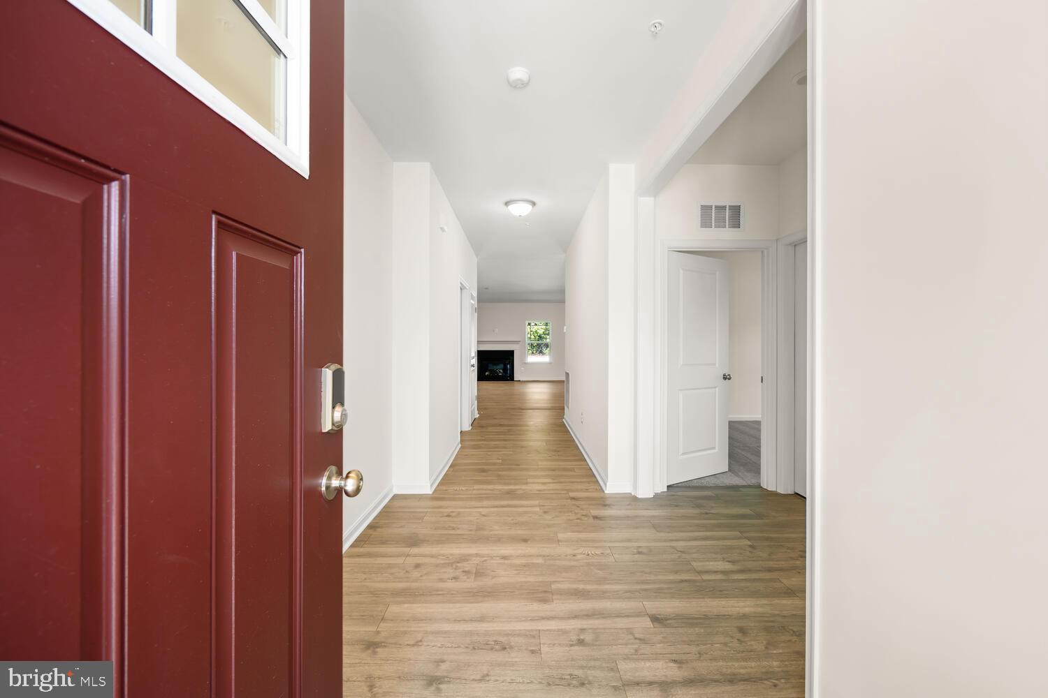 5648 TRAFALGAR CIRCLE