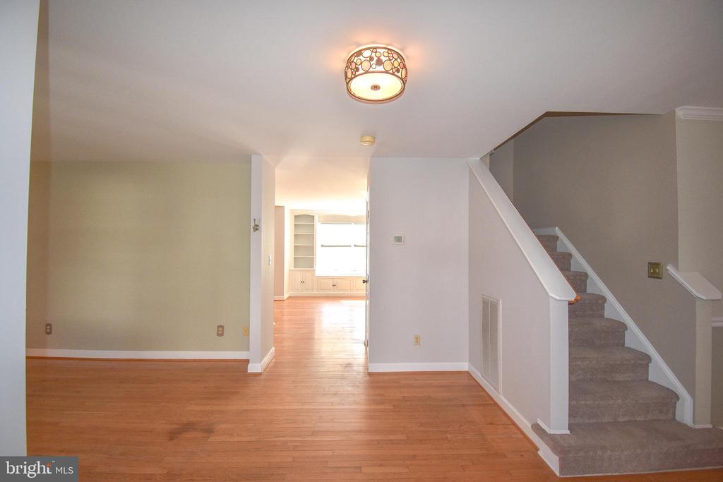 8388 COLONY CIRCLE