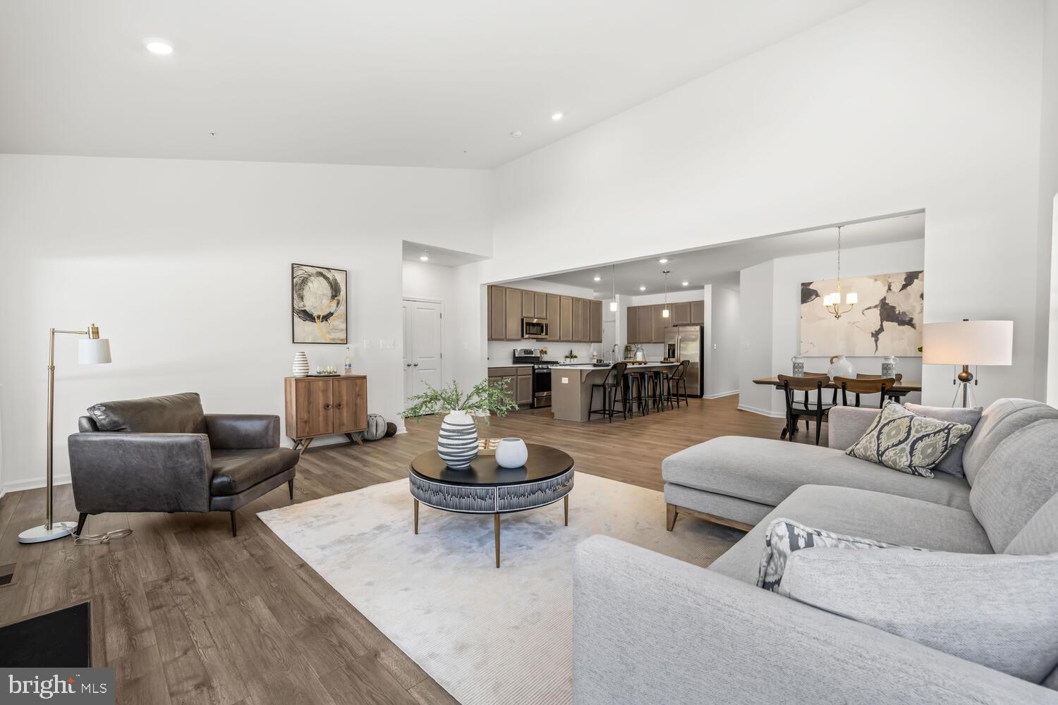 5654 TRAFALGAR CIRCLE