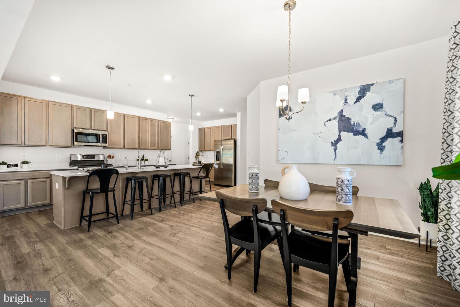 5654 TRAFALGAR CIRCLE