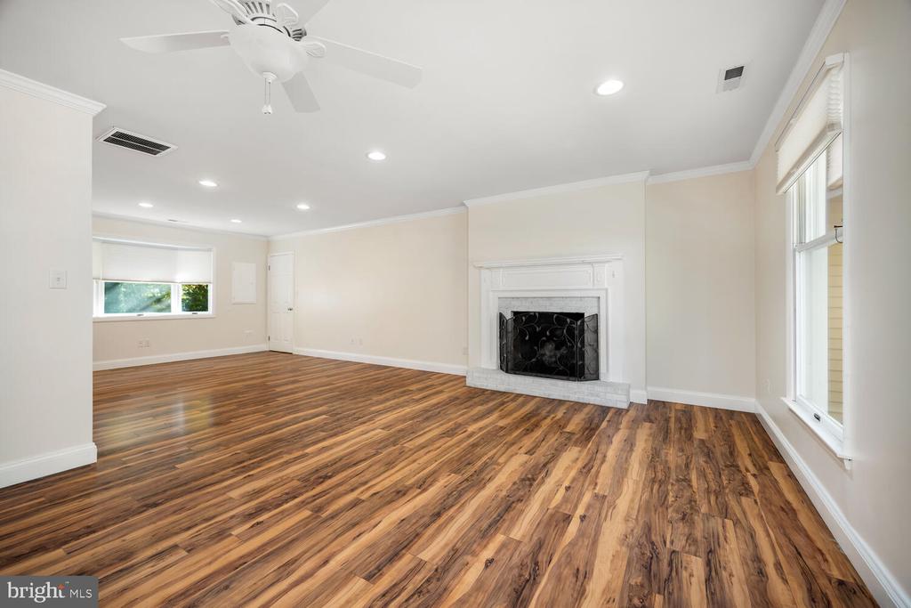 29202 HOLLY ROAD