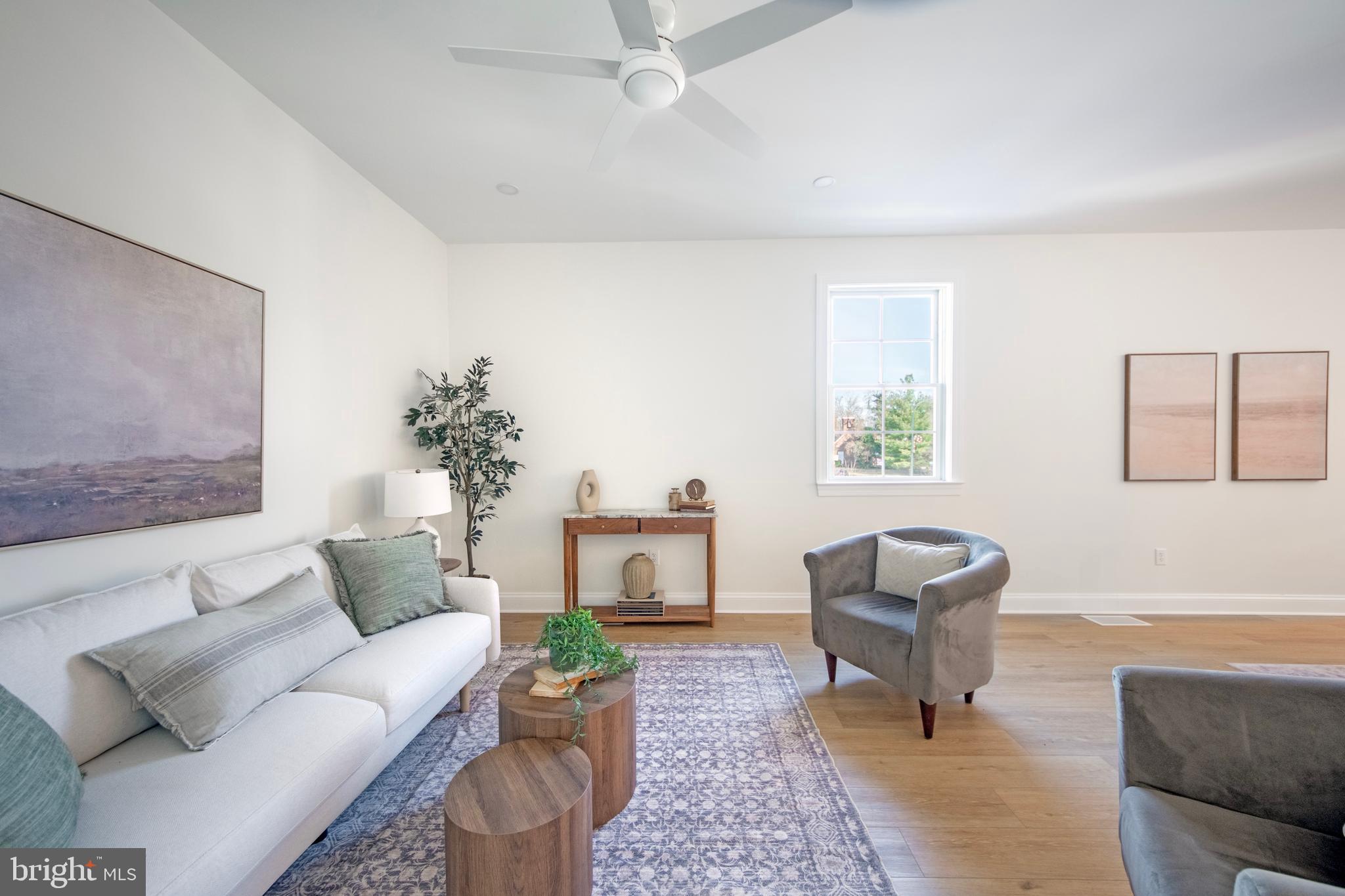 123 S WASHINGTON ST 203