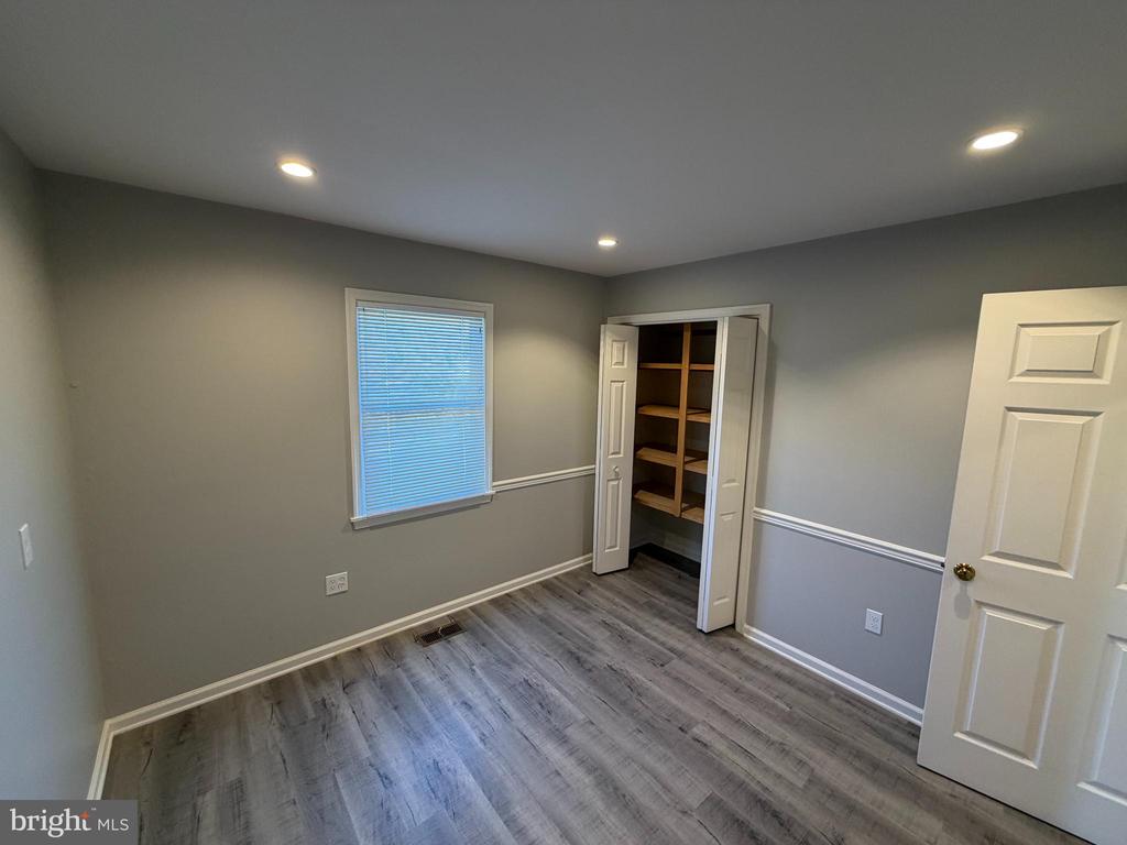 404 MARVEL COURT