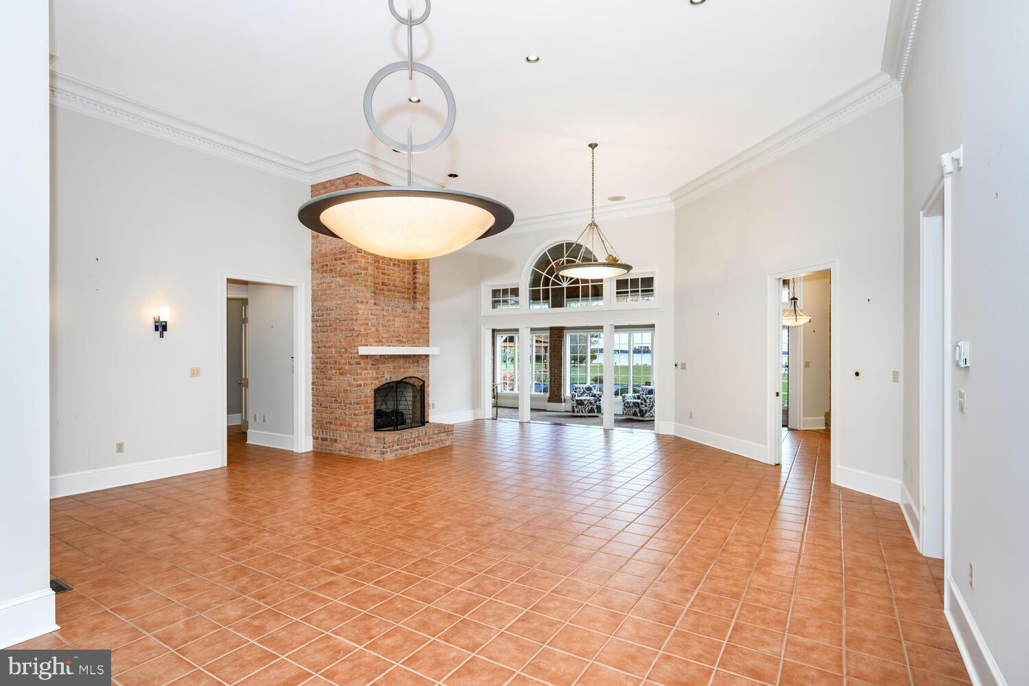 23961 LYNNEWOOD DRIVE