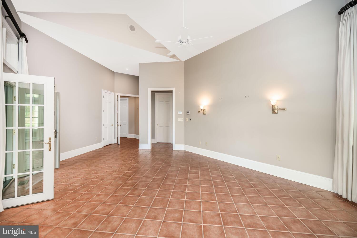 23961 LYNNEWOOD DRIVE