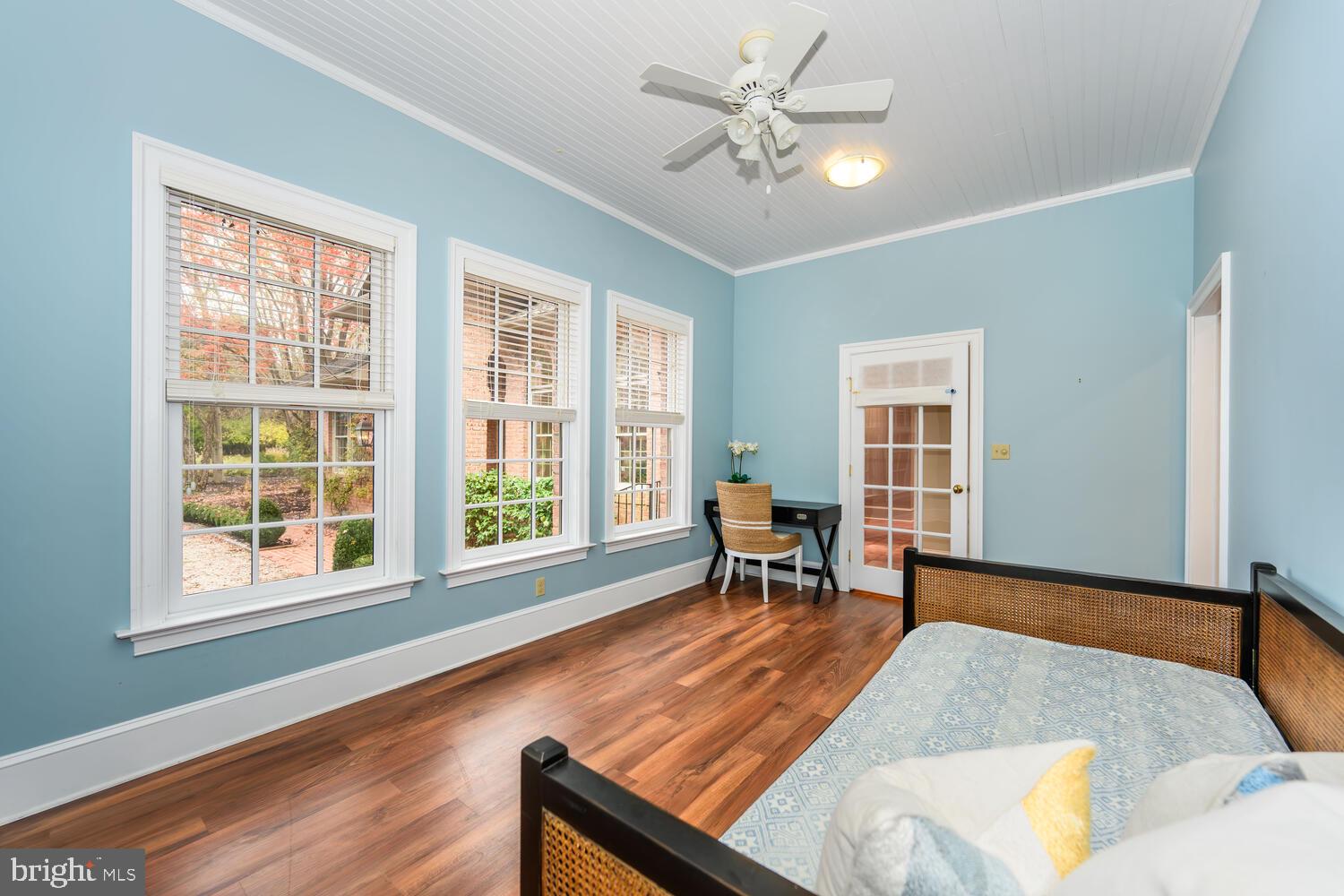 23961 LYNNEWOOD DRIVE