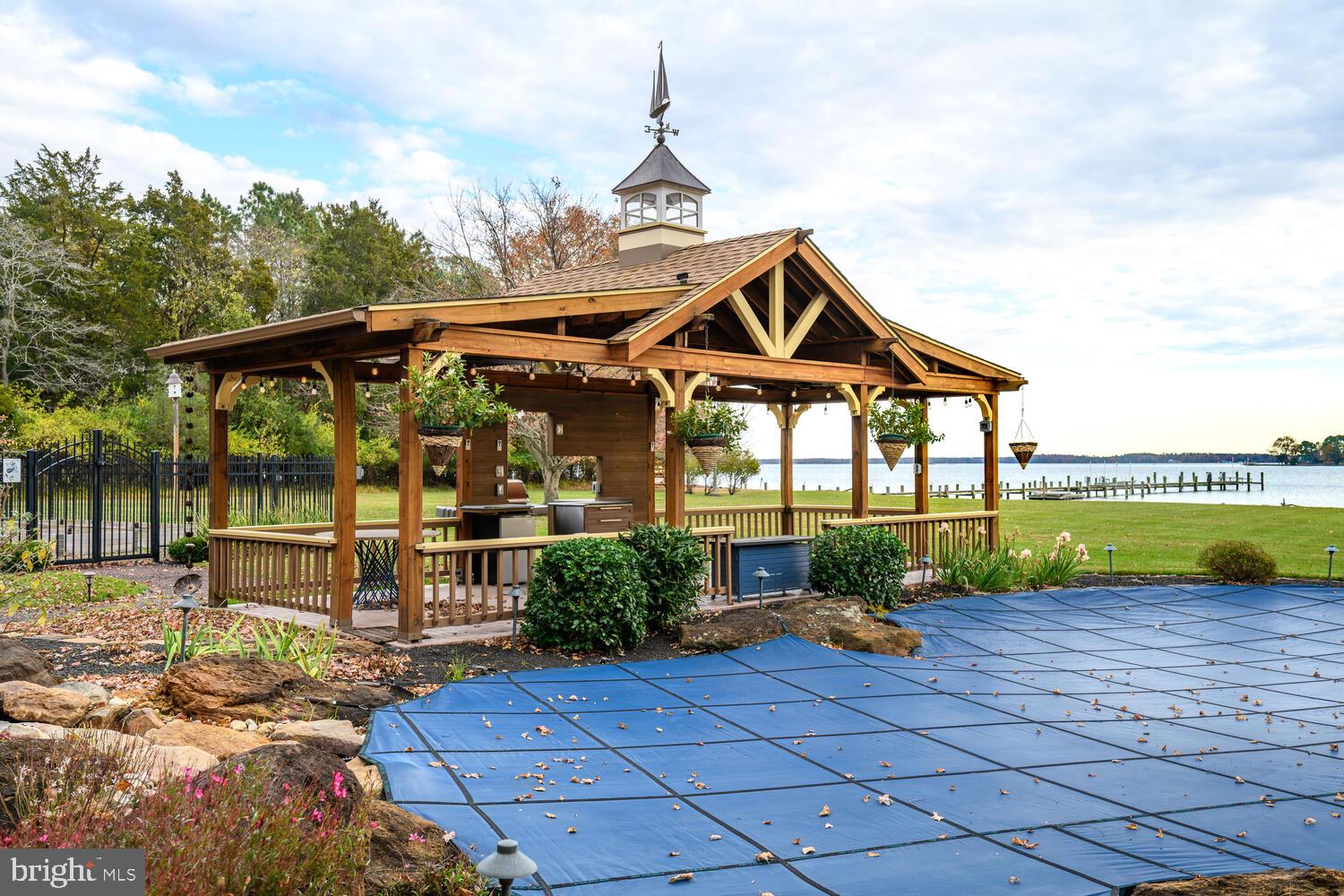 23961 LYNNEWOOD DRIVE