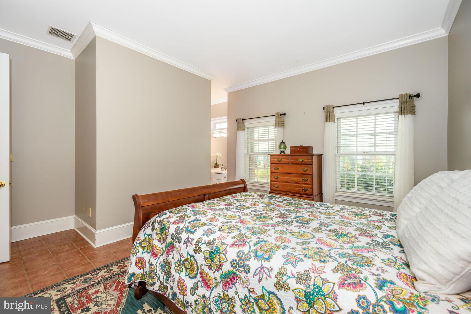 23961 LYNNEWOOD DRIVE