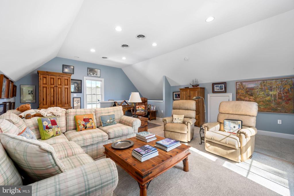 28711 HOPE CIRCLE