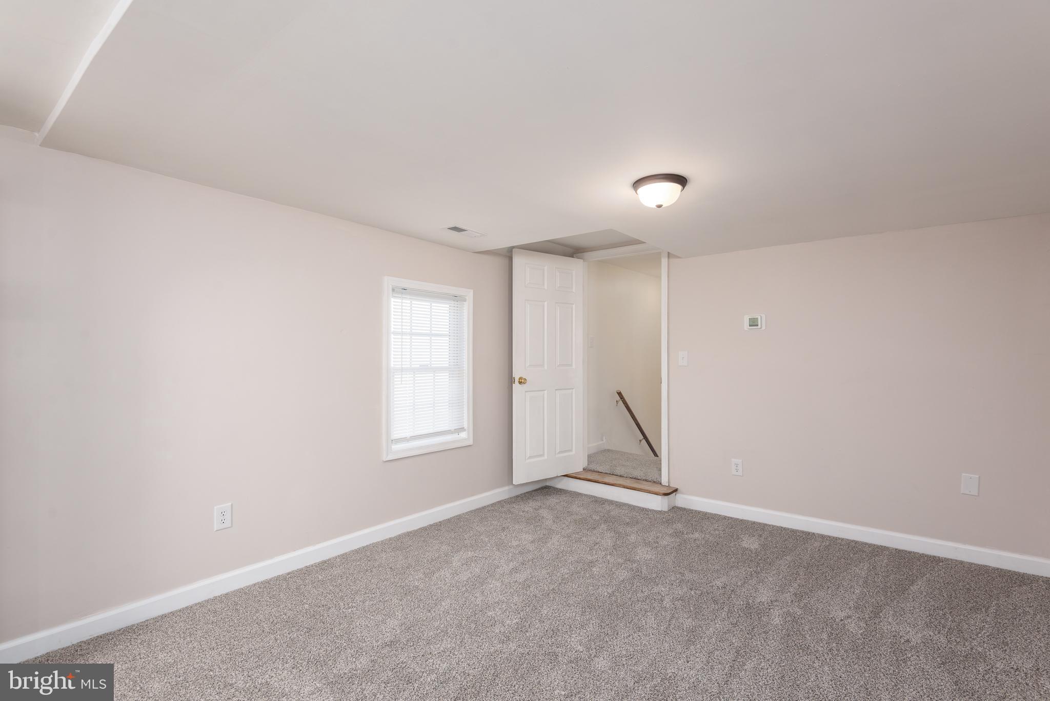 125 S HIGGINS STREET