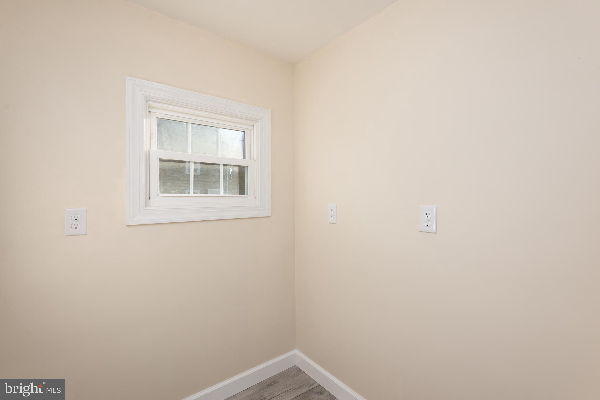 125 S HIGGINS STREET