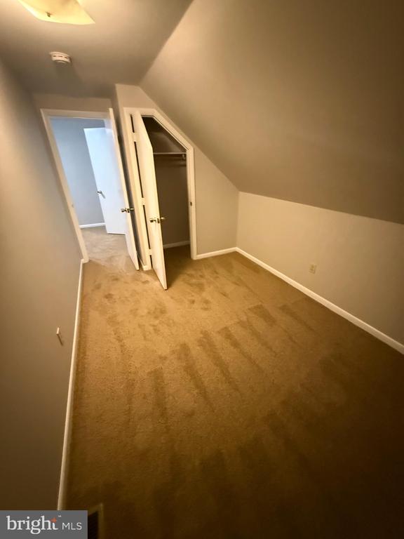3830 SEYMOUR DRIVE
