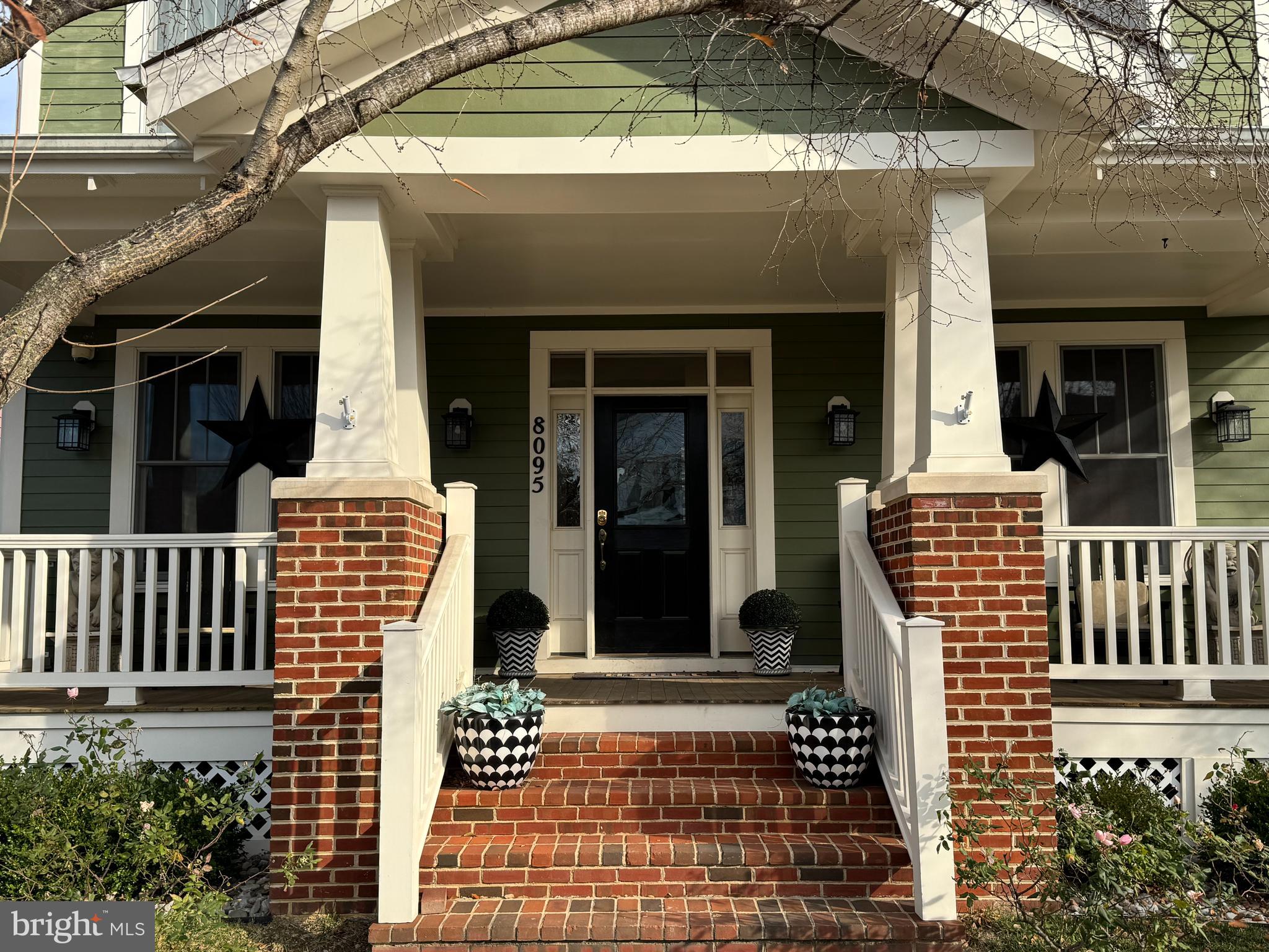 8095 N FORK BOULEVARD