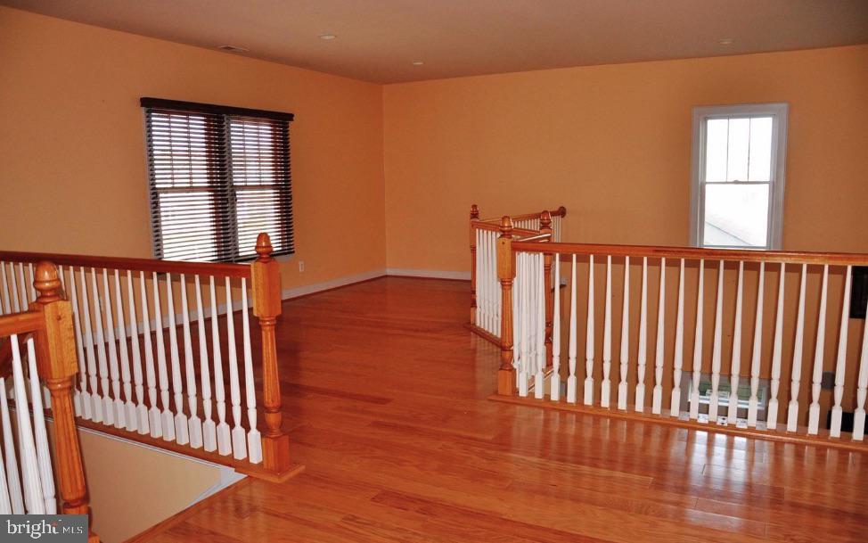 8095 N FORK BOULEVARD