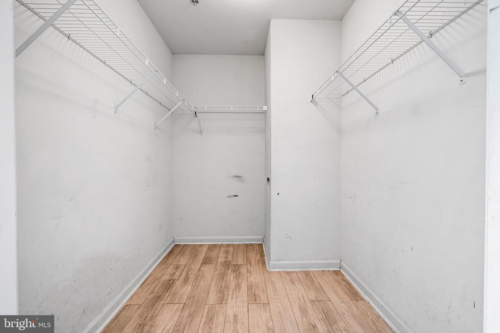 304 WHEATLEY DRIVE
