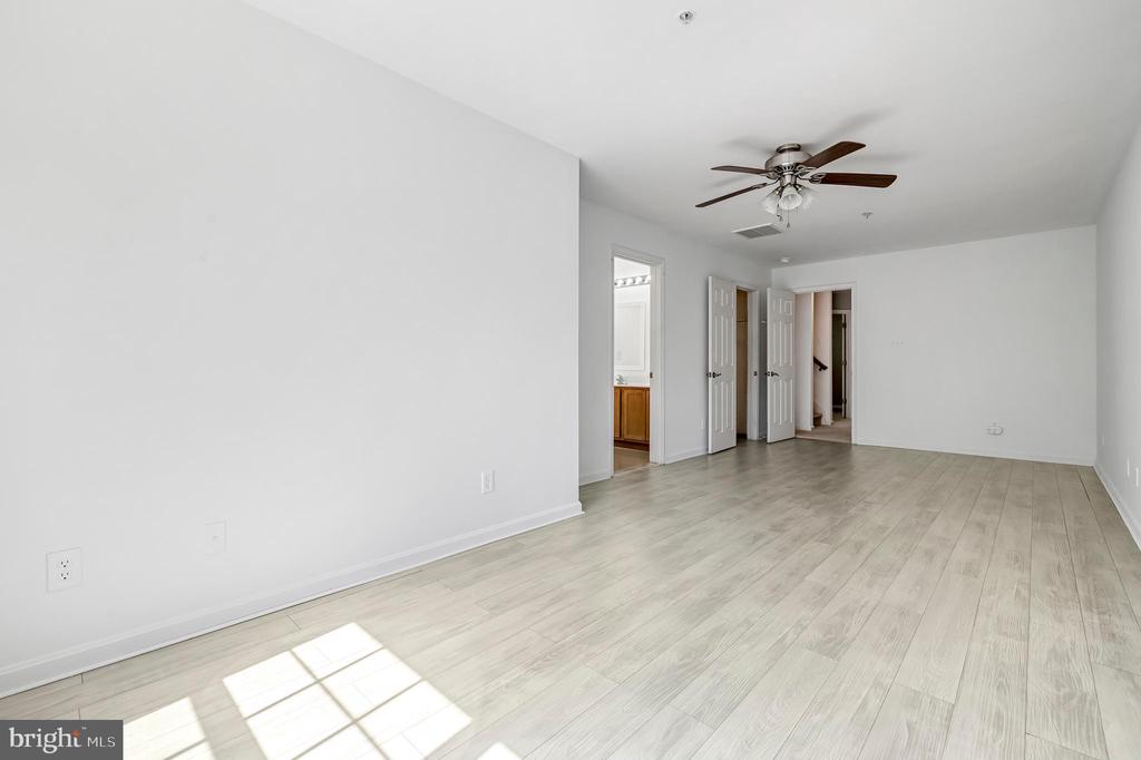 304 WHEATLEY DRIVE