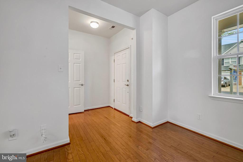 304 WHEATLEY DRIVE