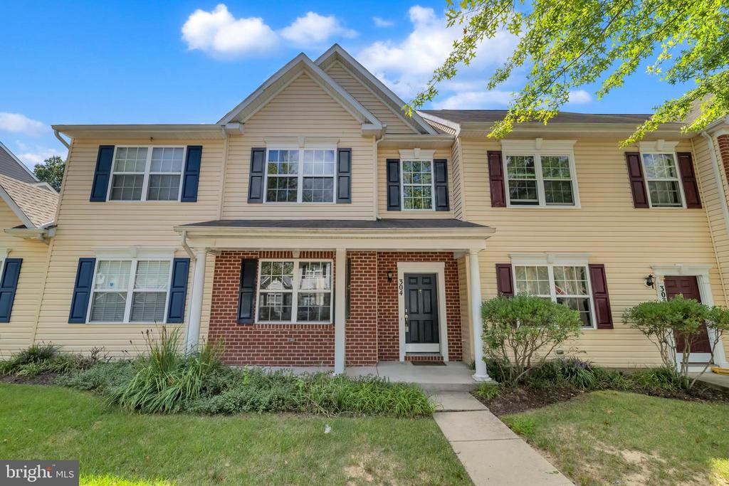 304 WHEATLEY DRIVE