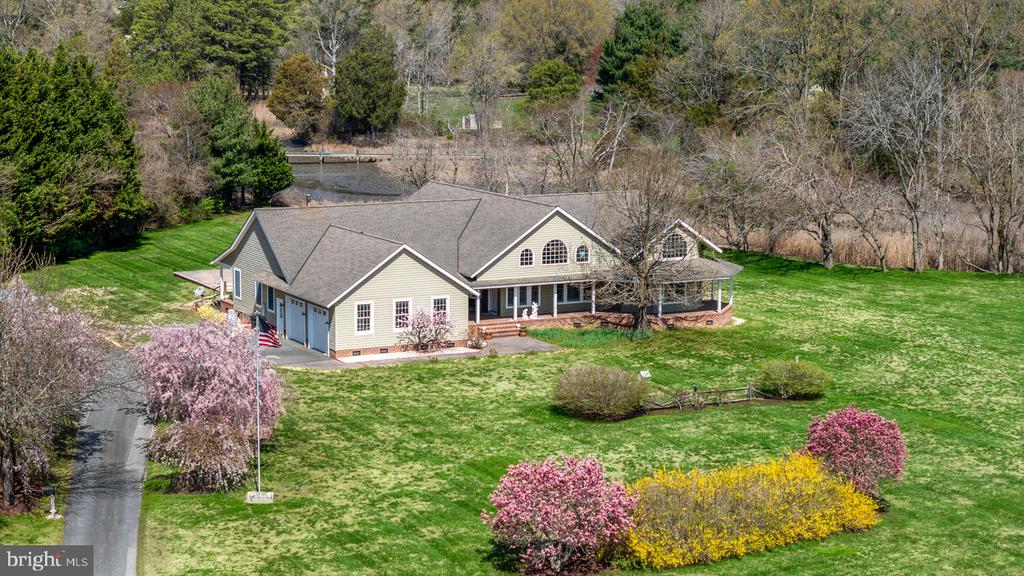 7605 PENDLETON FARM LANE
